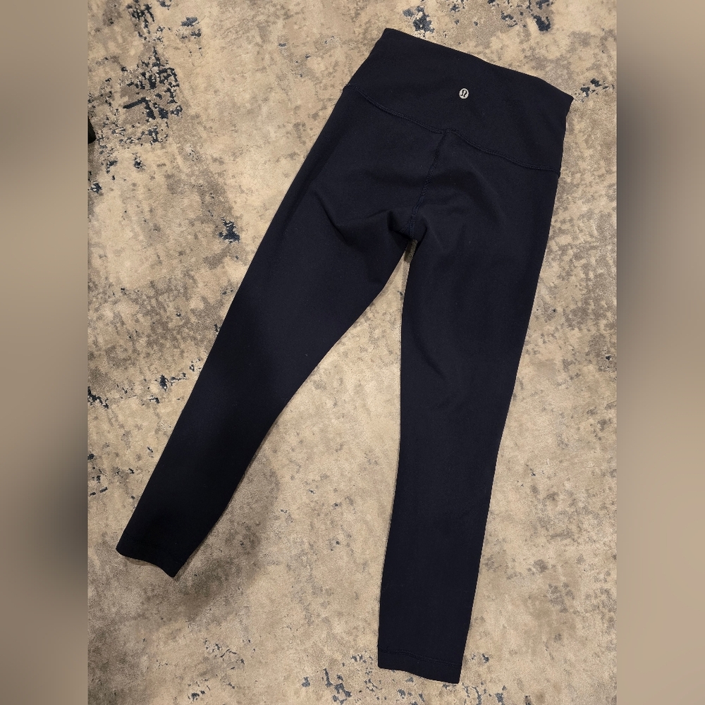 Lululemon Navy Blue Wunder Train Leggings, 6